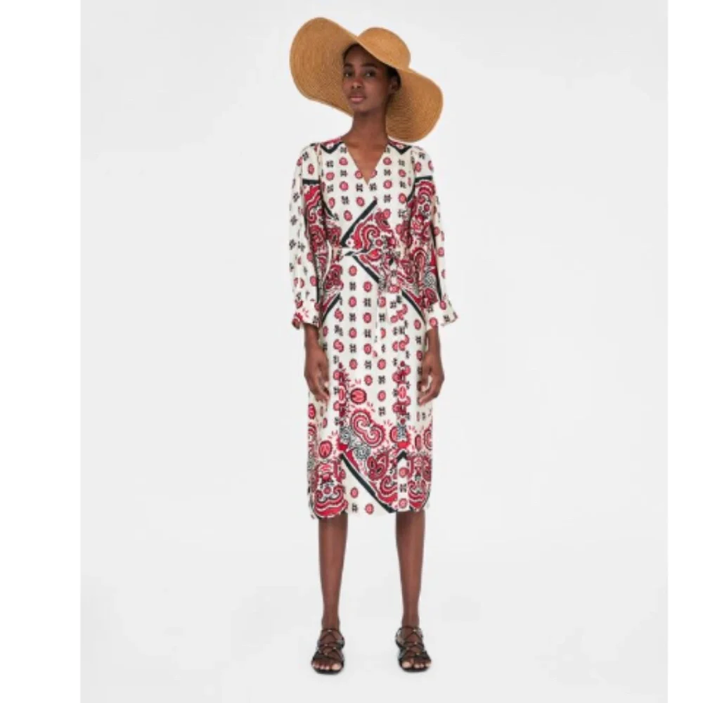 ZARA PRINTED WRAP DRESS - Picture 2 of 6